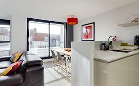 Apartment 4 Lyons House